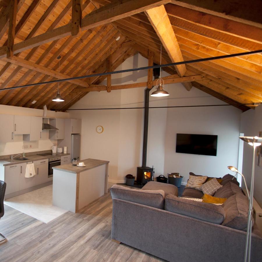 Cash Hill Farm Cottages Ballinamallard 外观 照片